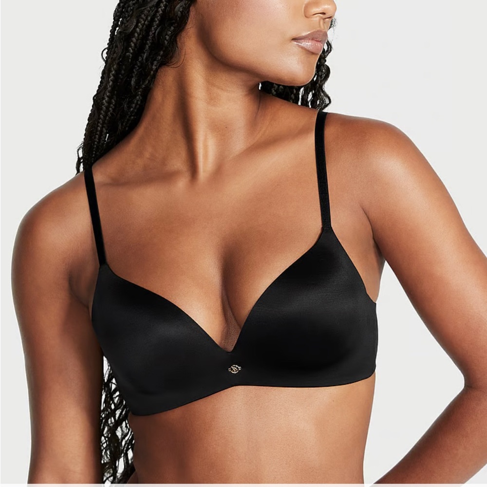 Victoria’s Secret VERY SEXY So Obsessed Wireless Push-Up Bra Black 32B